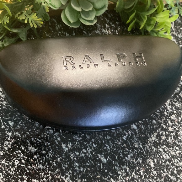Ralph Lauren Sunglasses - Picture 7 of 7
